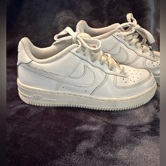 Nike Air Force 1 Sneakers - Picture 2 of 7